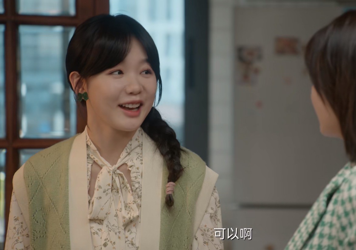 关晓彤|《二十不惑2》首播群像：本以为关晓彤够美了，却意外被女配惊艳