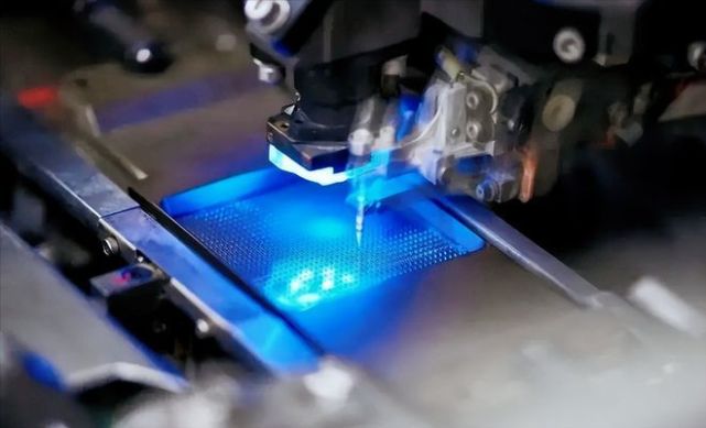 芯片|国产芯片好消息不断：新型光刻机、封装技术迎来新进展