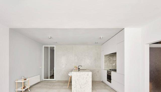 户型再奇葩也不能换了,80入户走廊又长又窄,改完全屋敞亮舒适