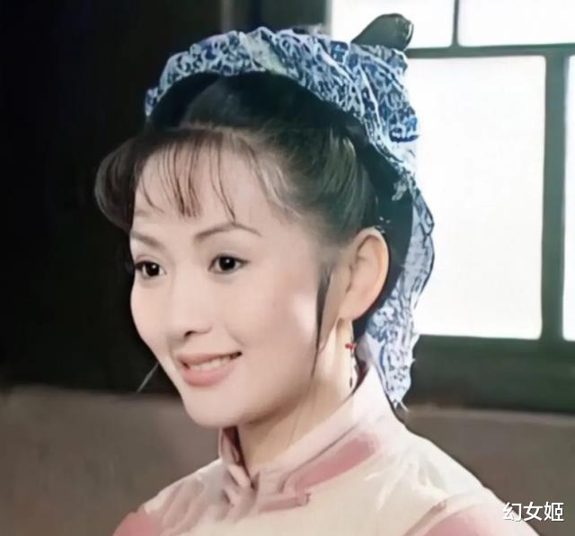 香妃刘丹：25岁英年早逝，萧剑为她扫墓20年，你还记得她吗