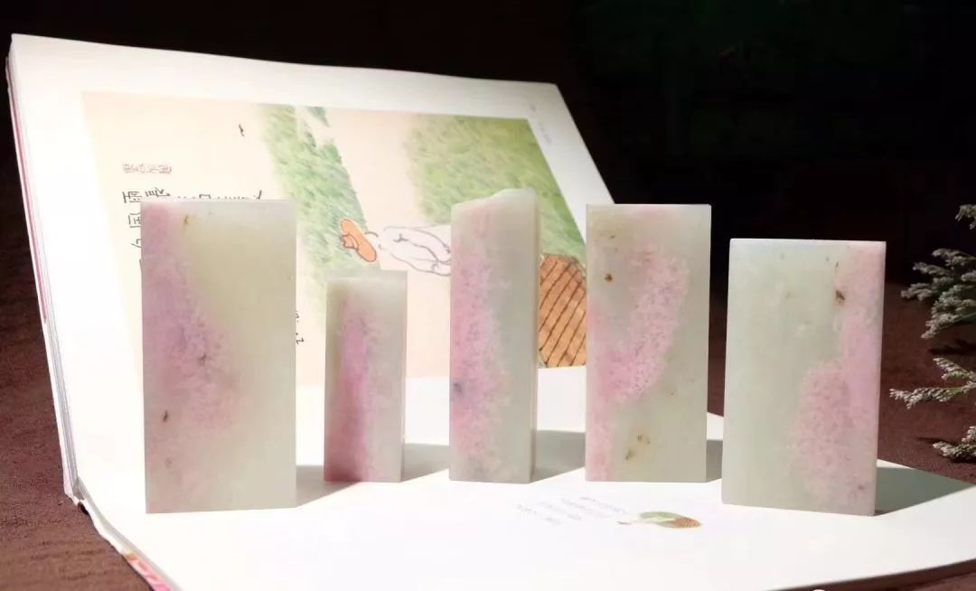 桃花|和田玉中的粉色诱惑