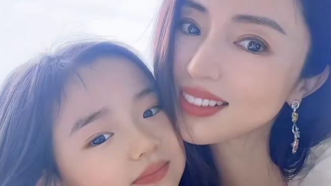 董璇|内涵前夫高云翔？董璇携女儿过情人节，直言找对象人品比颜值重要