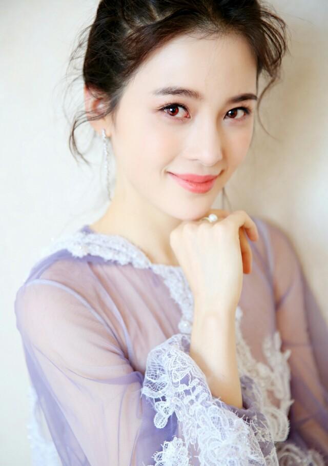 赵樱子|《无限超越班》中，赵樱子连续四次为自己争取机会，但都被拒绝了