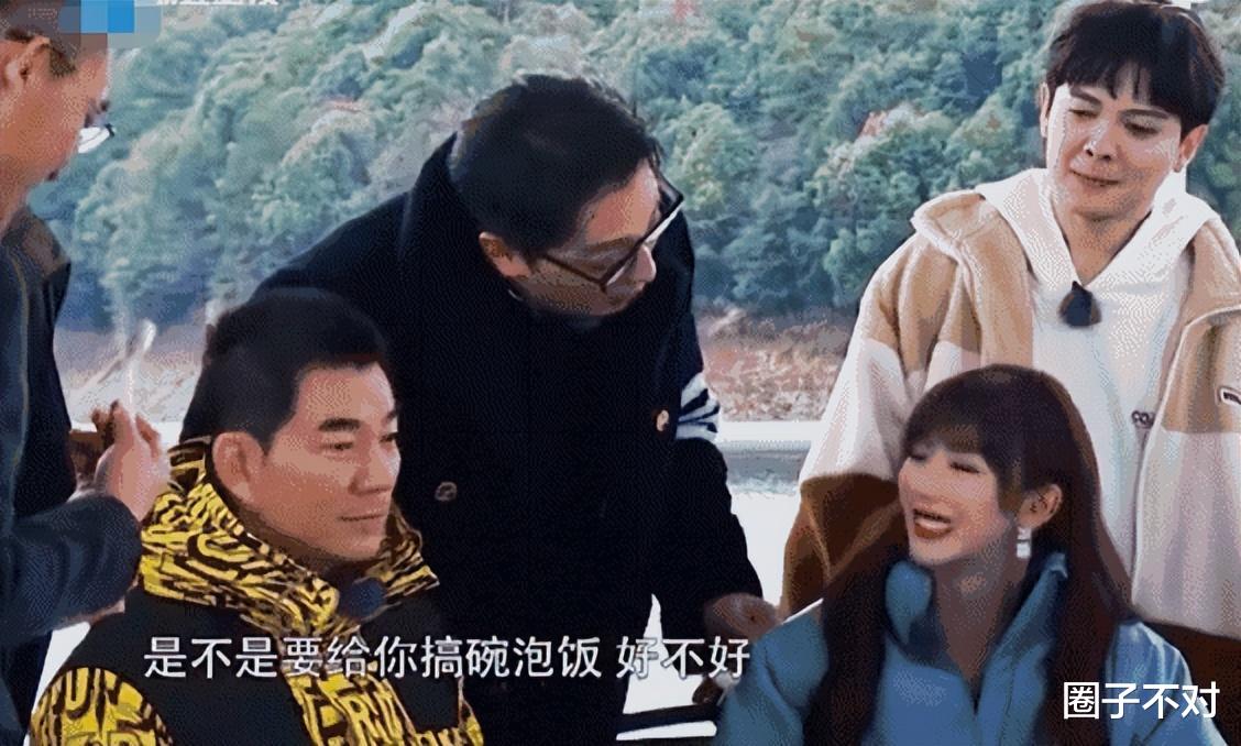 华少|从名嘴到被人唾弃,打败华少的不是口无遮拦,而是“优越感”