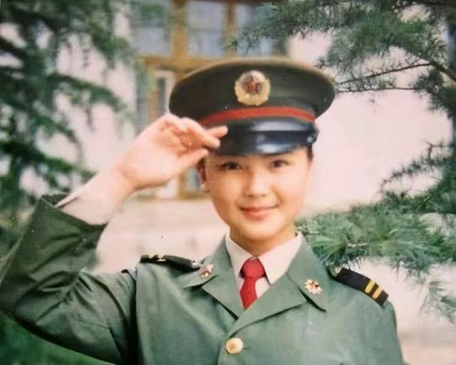 刘涛|“没有灵魂,垂眼抿嘴,眼睛无神很困倦,演戏像是在梦游”