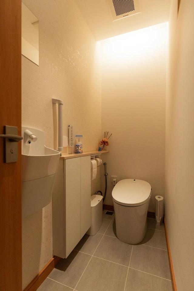 上海夫妻的85㎡小家，装修不豪华，但充满了居住智慧，值得学习！