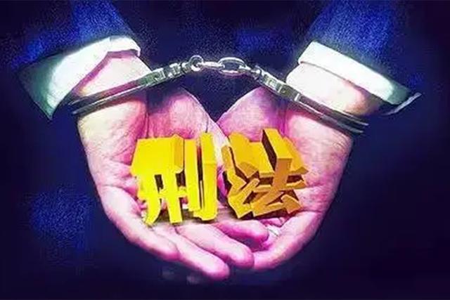 案例:女家教为钱与学生家长偷情,原配妻子得知后将其溺死在厕所