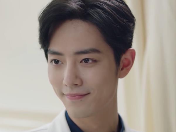 徐正溪|新晋醋王大比拼：任嘉伦可爱，肖战可怜，而徐正溪霸总人设不倒