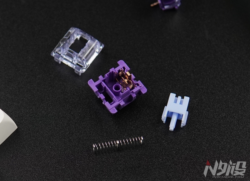 雷神|雷神VIC84三模机械键盘拆解评测