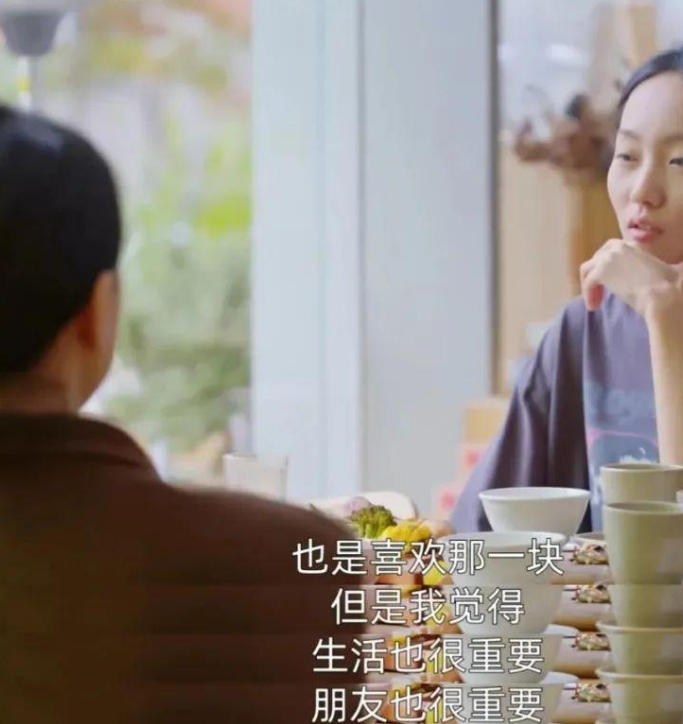 邵雨轩|抖音千万粉丝账号“疯产姐妹”散伙，真的是网上说的分账不均吗？