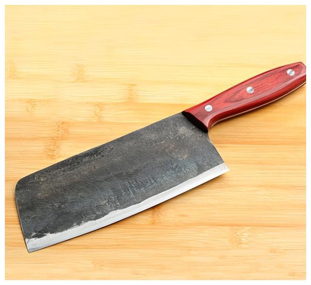 “食人魔”张永明:连杀20多人做腊肉,把受害者遗骸当鸵鸟肉出售
