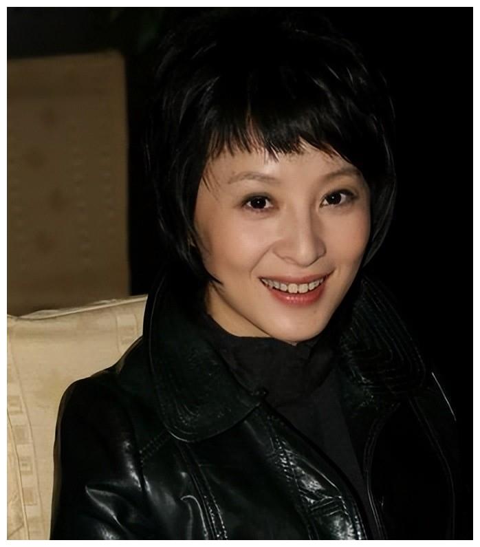 这12位冷门老牌古装美人,明明美过王祖贤张曼玉,如今却被遗忘