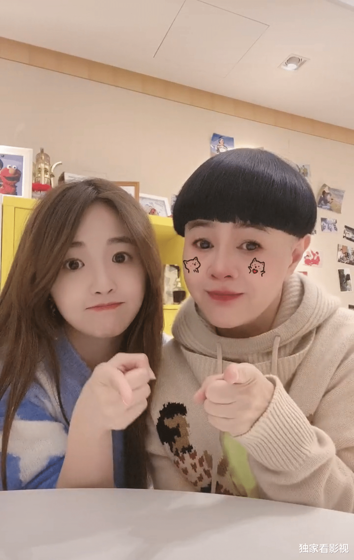 刘纯燕|金龟子要嫁女儿了！22岁女儿和初恋男友相恋9年，还有35cm身高差