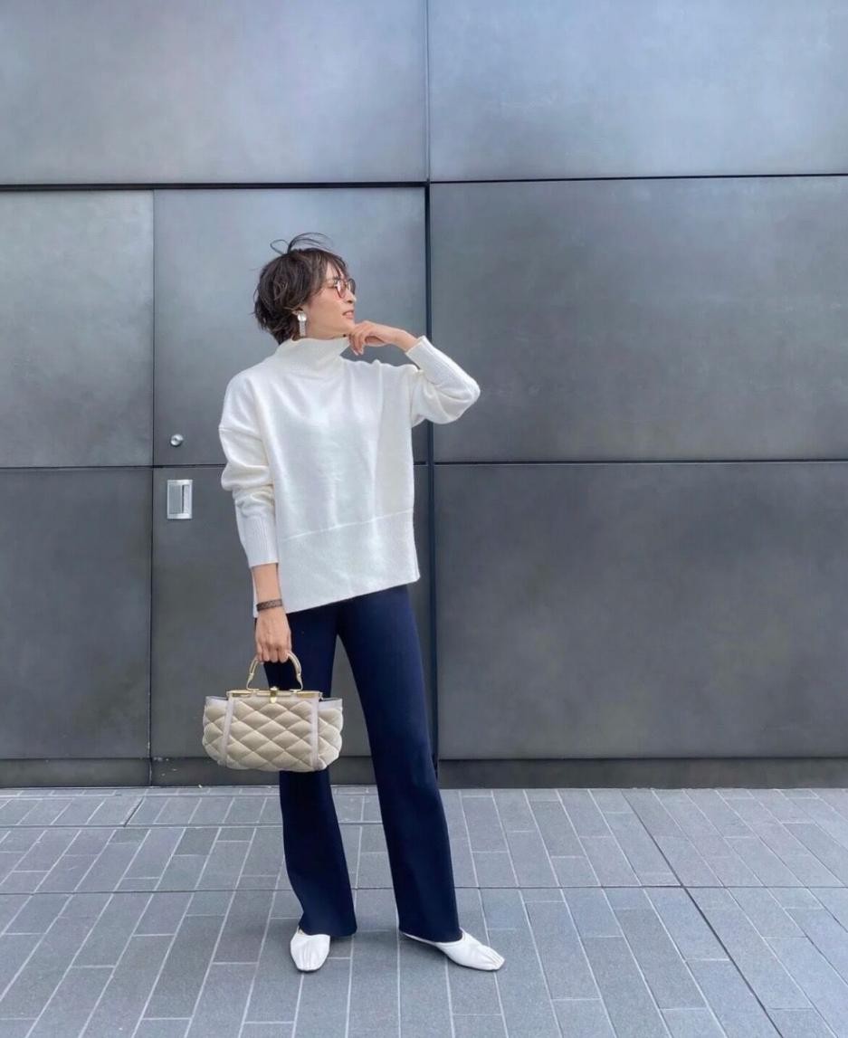 短发 40岁以后剪短发没有女人味?学这位日系博主这样打扮,优雅又知性