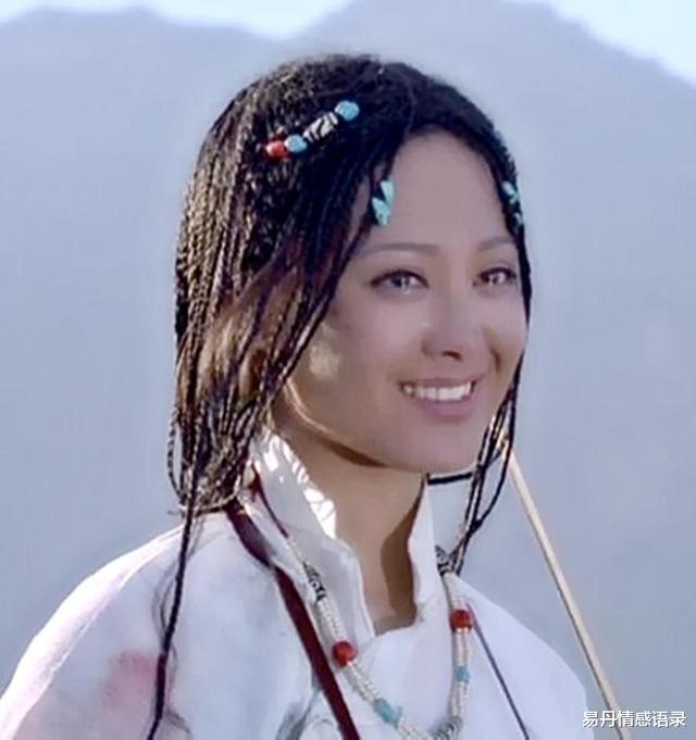 美丽|还迷恋排骨胸呢？18位“挂历女神”告诉你，珠圆玉润才是绝色