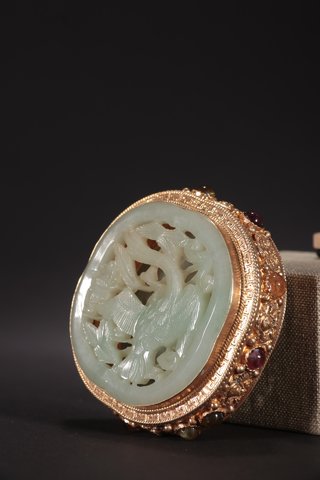 翡翠|回流-银鎏金镶玉“一路连科”香囊