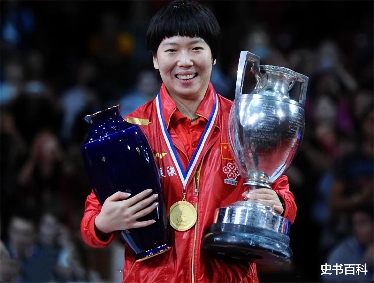 李晓霞|世界冠军李晓霞：曾控诉教练组，退役3年生2娃，与丈夫生活滋润