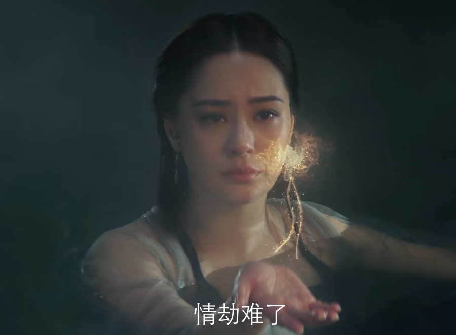 阿娇|阿娇饰演小青的海报引关注，网友：珠玉在前，真不是美就行了