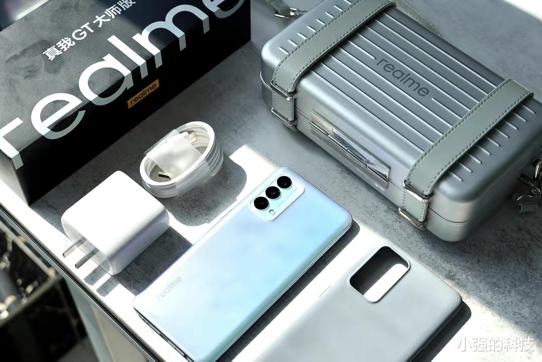 舒心|国产手机换哪款 这三款开启特价模式 价格便宜用得舒心都是好选择