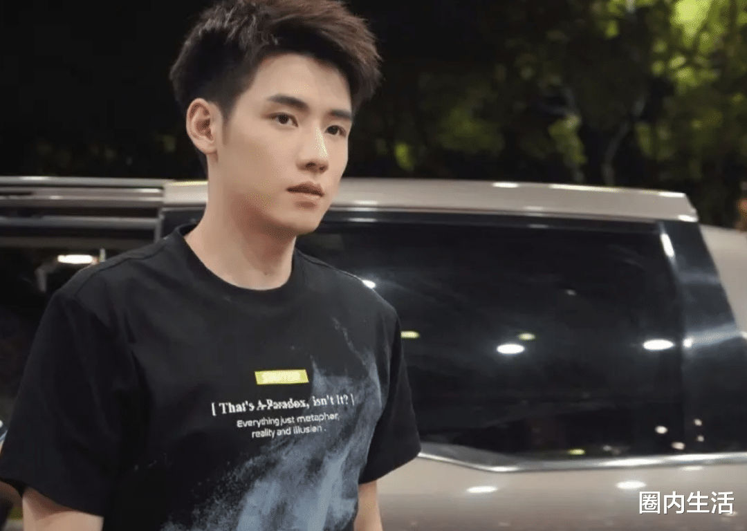 任豪|任豪举着身份证举报?团队不停删除各种有关艺人的黑历史!