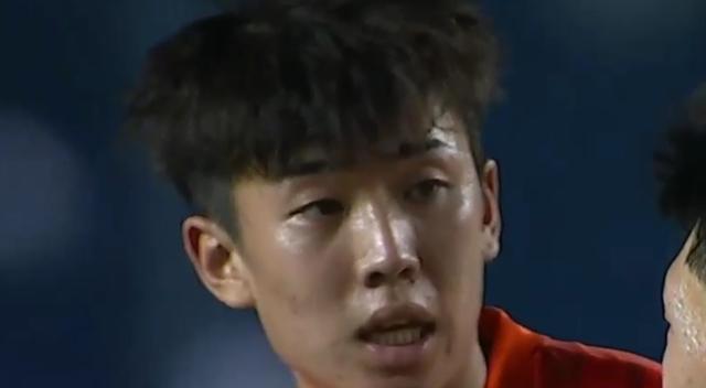 曹政|0比7到0比4，山东四大短板难掩进步，中场再添后起之秀