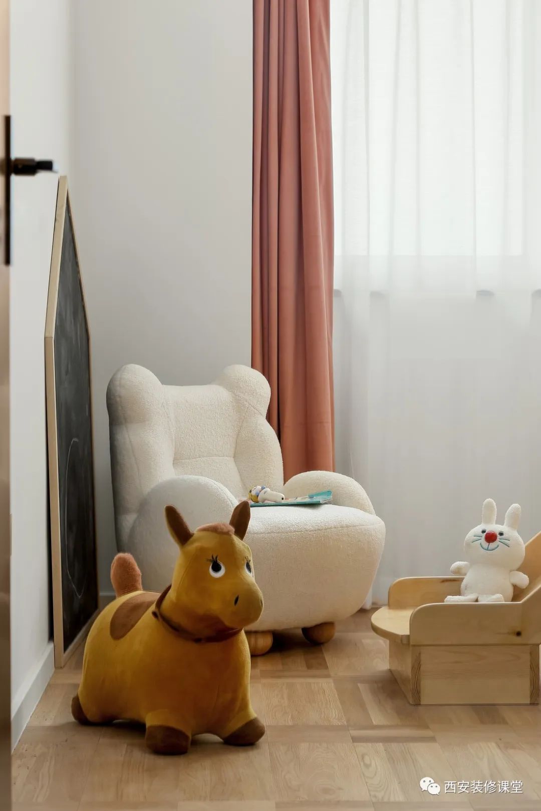 95㎡三室三口之家,原木自然温馨