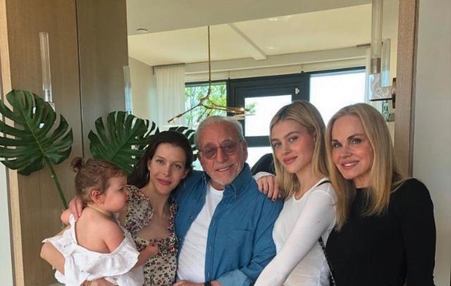 贝克汉姆|贝克汉姆亲家公有多厉害?做过卡车司机,从穷小子逆袭成亿万富豪