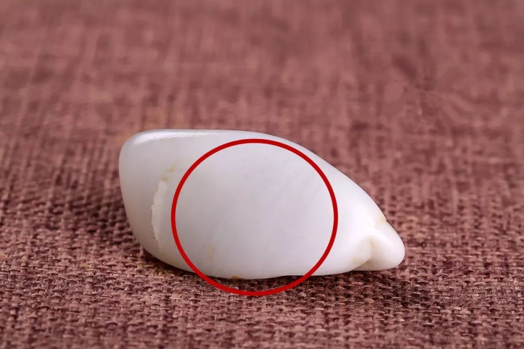 |瑕疵,买和田玉时“还价”的筹码?