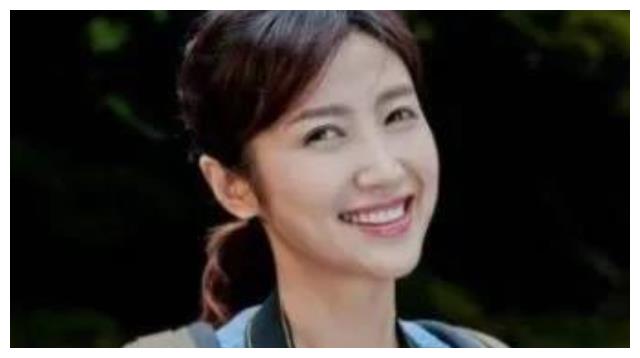 和蒋虎丁克17年的春妮，为何二婚嫁给刚强1年就生下儿子？