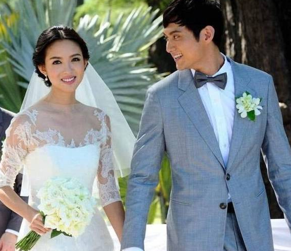 张梓琳|世界小姐冠军,拒嫁豪门,嫁素人老公9年生2女,如今38岁魅力依旧