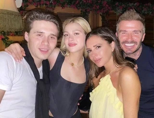 小贝|小贝夫妇伤透心!儿媳耍心机,贝嫂以泪洗面难见大儿子