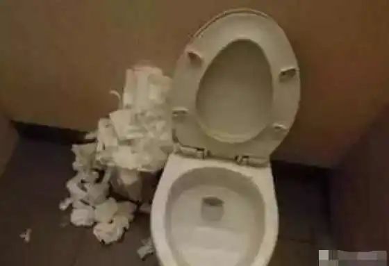 一旦卫生间有这几类现象,预示着厄运不停,大祸临头,有的赶紧改