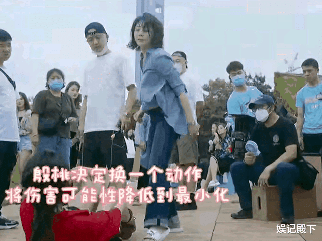 包贝尔|殷桃包贝尔片场为入戏，对群演女孩又推又踹，当众凌辱太讽刺
