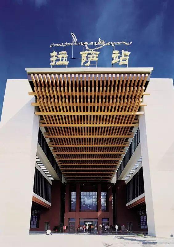 火车|坐上绿皮火车，穿越大半个中国，拥抱世间最美的情郎