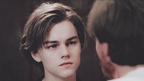 杨洋|小李子又分手了，他交过的女友从没超过25岁，情史堪比萧亚轩