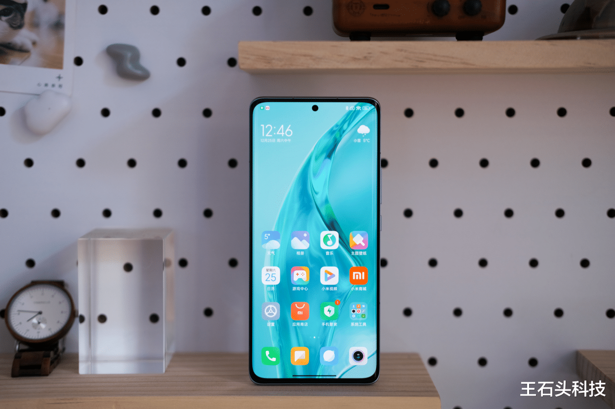 小米科技|小米12系列正式“降价”，售价来到3199元！米粉：终于等到了！