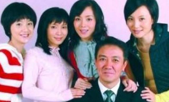 李幼斌|李幼斌：娶小13岁三婚史兰芽，继子让他骄傲，亲生儿子成心病