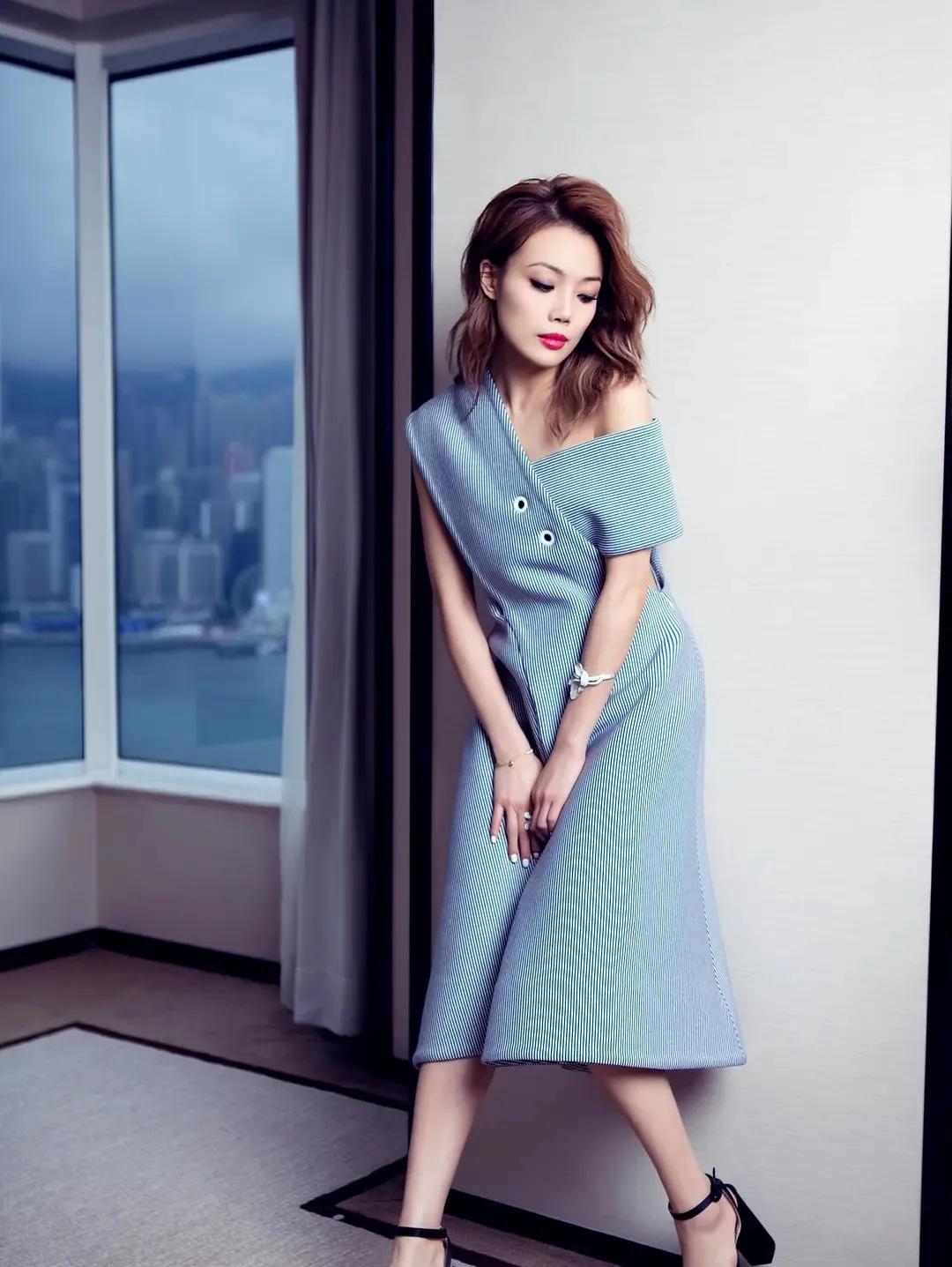 容祖儿|歌坛成熟女神女神容祖儿,热情似火、美艳动人