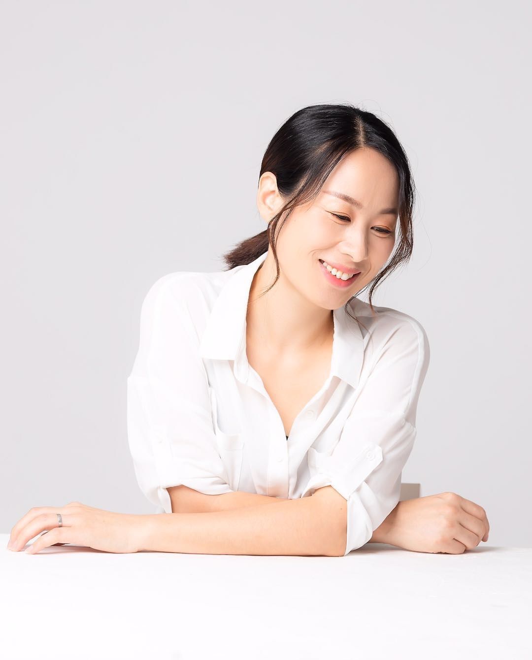按摩 女人的“衰老感”不只因长相，还有4点才是根源，中年阿姨要注意