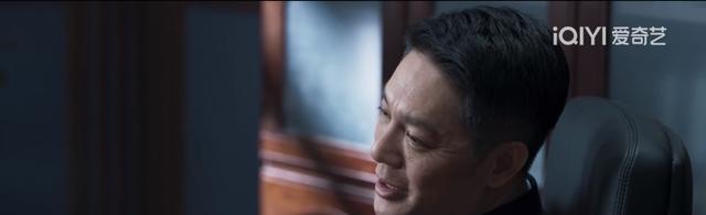 老四为何说老大的脑袋是装饰?因为老大的“痛打落水狗”确实太蠢