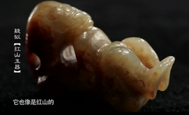 女孩|姑娘带舅舅藏品鉴定,舅舅自估100万,姑娘自估1万元