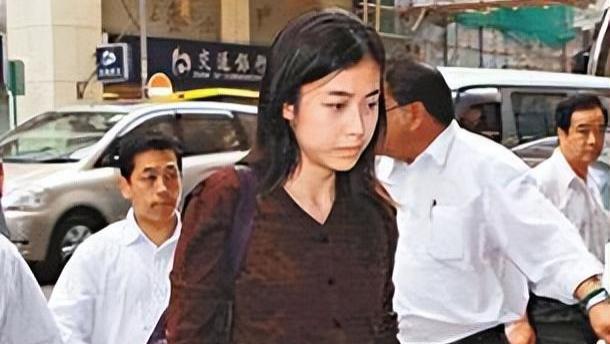 甘比|贫民女孩嫁大29岁的亿万富豪，真正厉害的女人，每一步都是手段