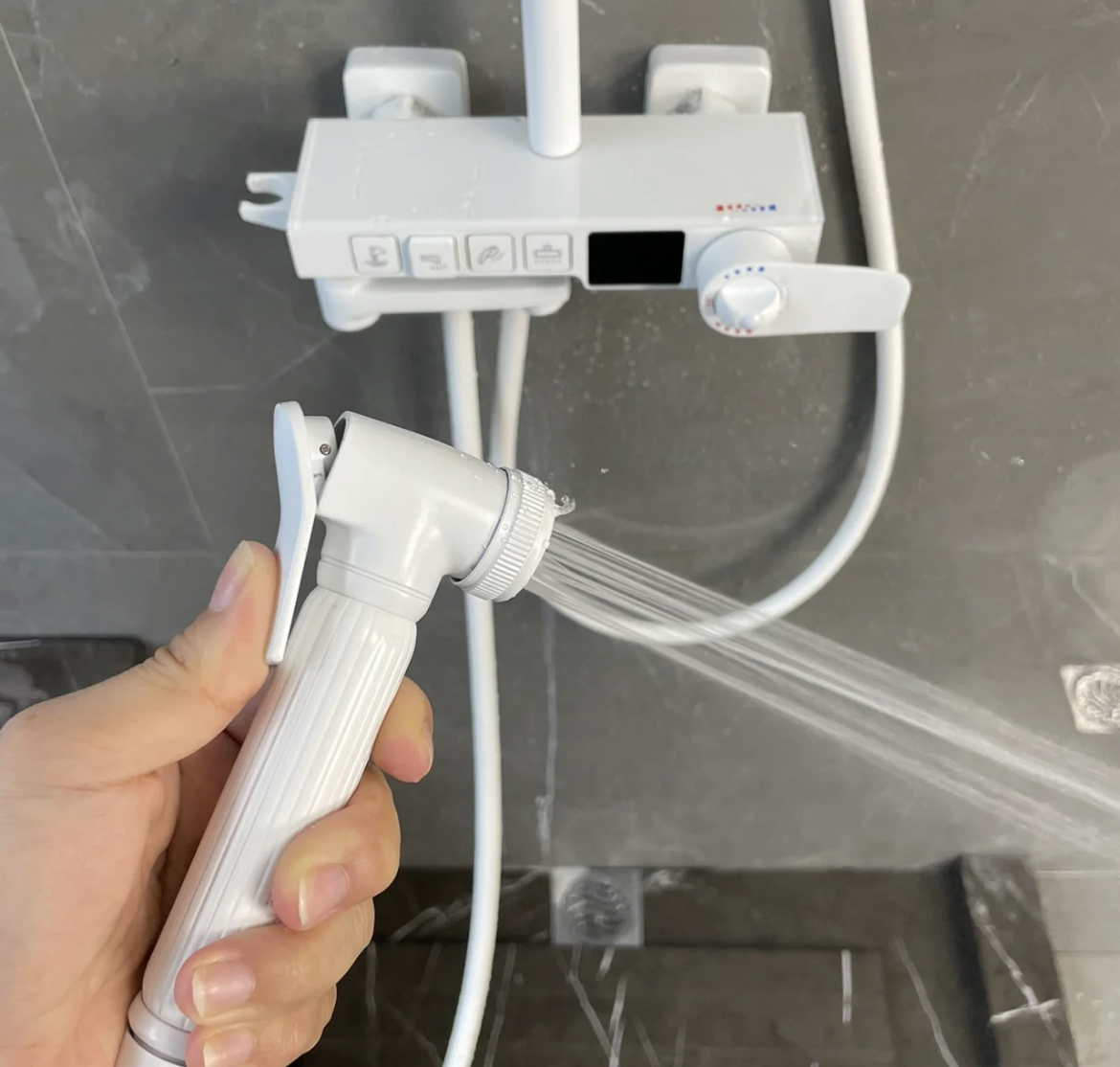 若再选一次花洒,我一定坚持这10不选,花2天整理出来的避坑攻略