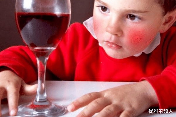 胃癌|关于医学的8大谣言,你听过几个?