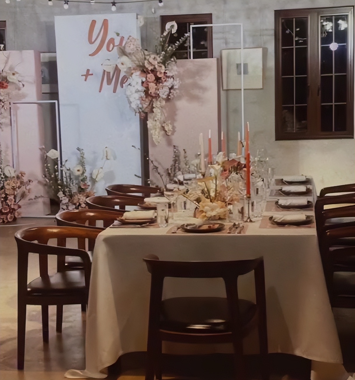 郝劭文|郝劭文向女友跪地求婚，女方身材娇小是圈外人！恋爱细节曝光好甜