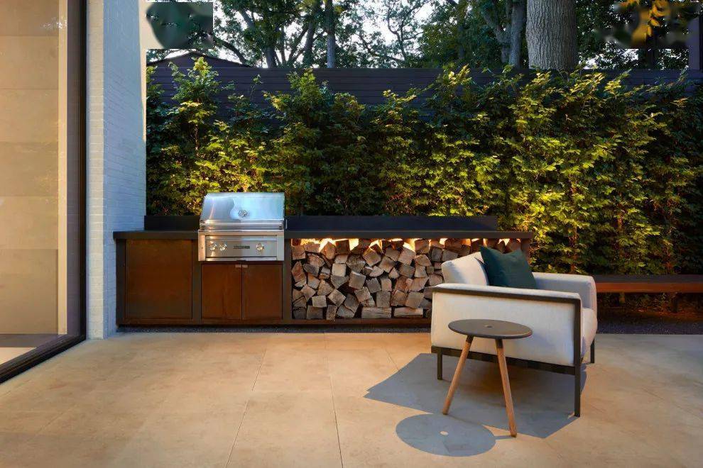 庭院设计：一把好看的椅子不仅赏心悦目，也能成为花园的一道风景