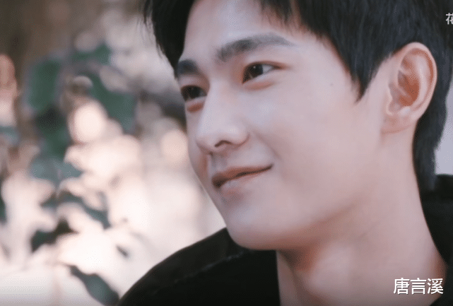 靳东|男神发腮到底多可怕？话说回来，靳东发腮才好看