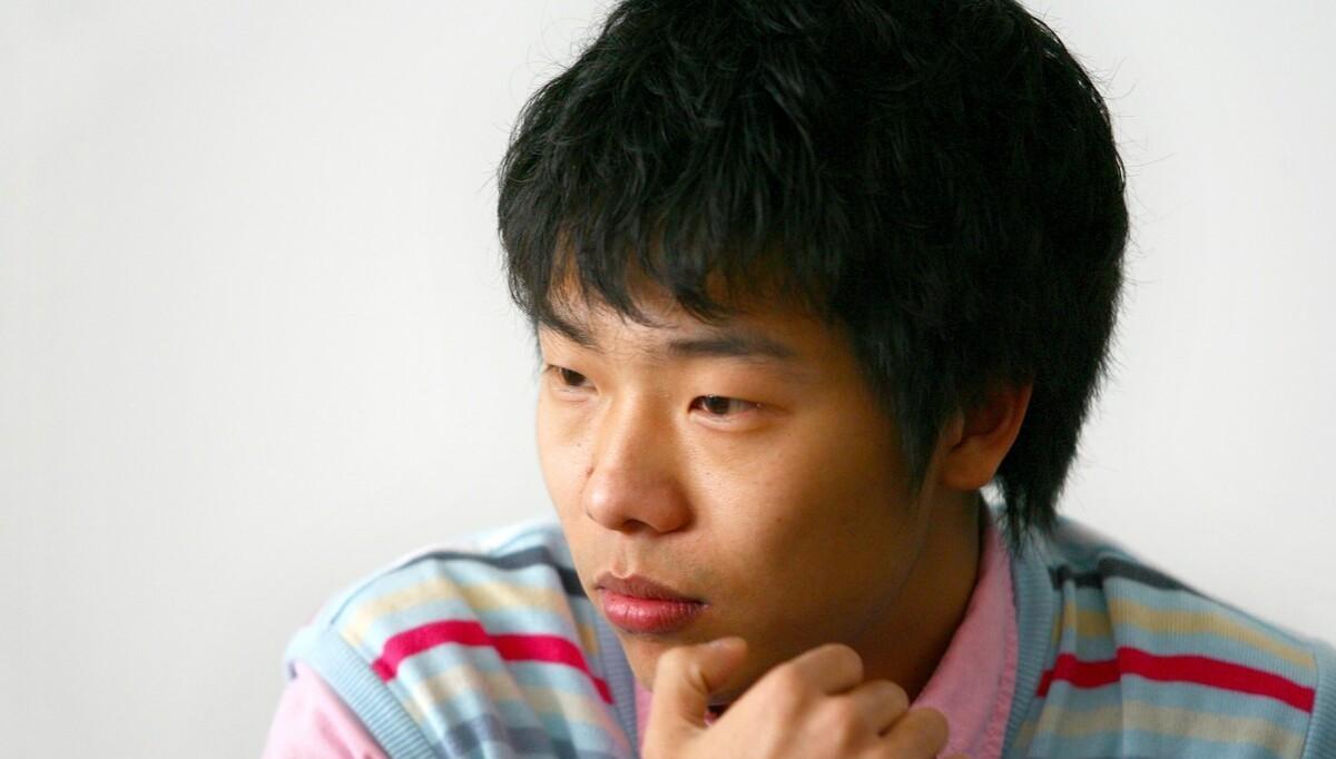天才少年茅侃侃,23岁上央视身价千万,34岁却自杀身亡,有何隐情