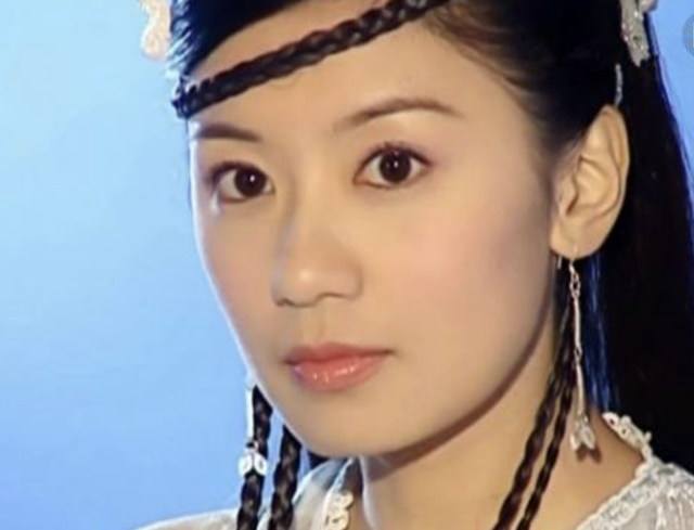 赵奕欢|被身高“拖后腿”，身材却很好的10位女星，不用遮遮掩掩谎报身高