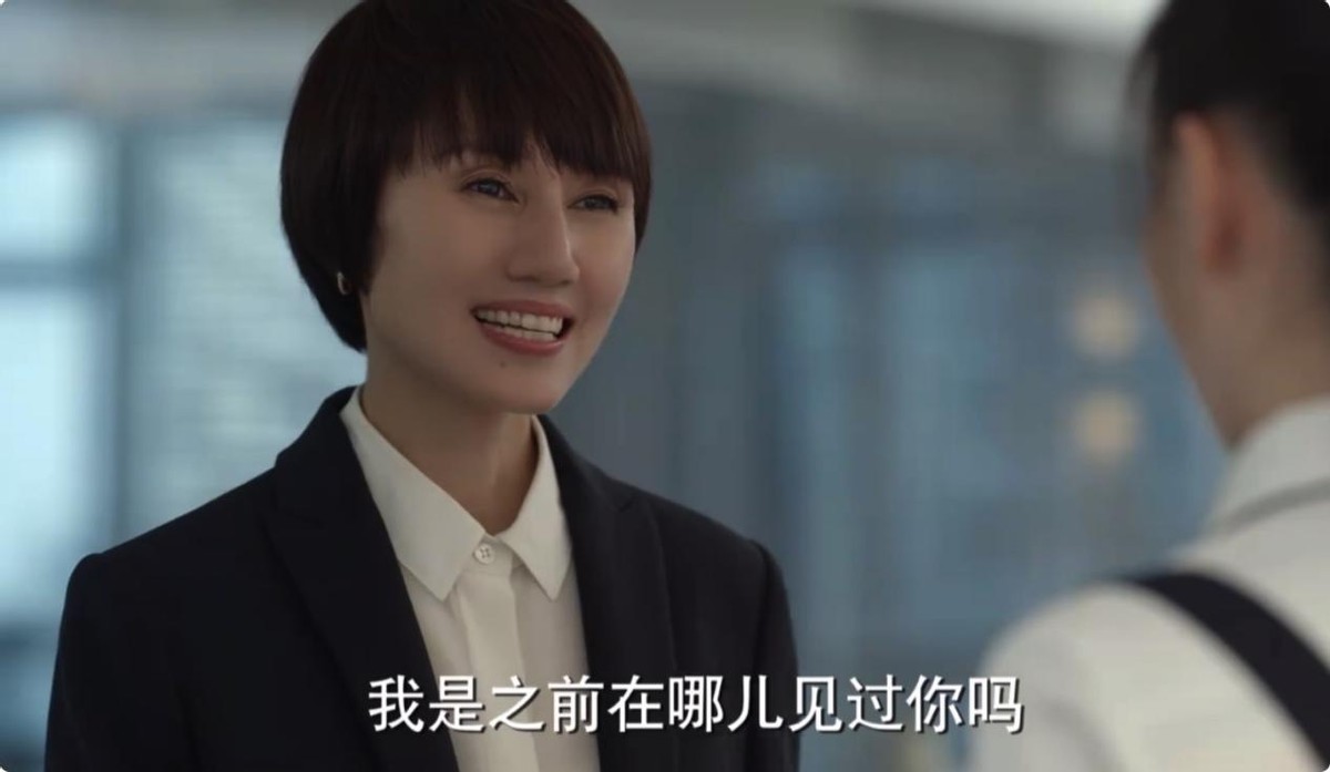 顾念|玫瑰之战:顾念的10年,败给叶勤勤的一个动作,宋嘉辰的背叛够狠